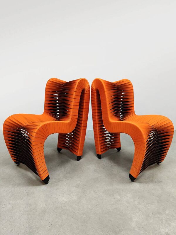 Chaises de salle à manger funky avec ceinture de sécurité, collection Phillips