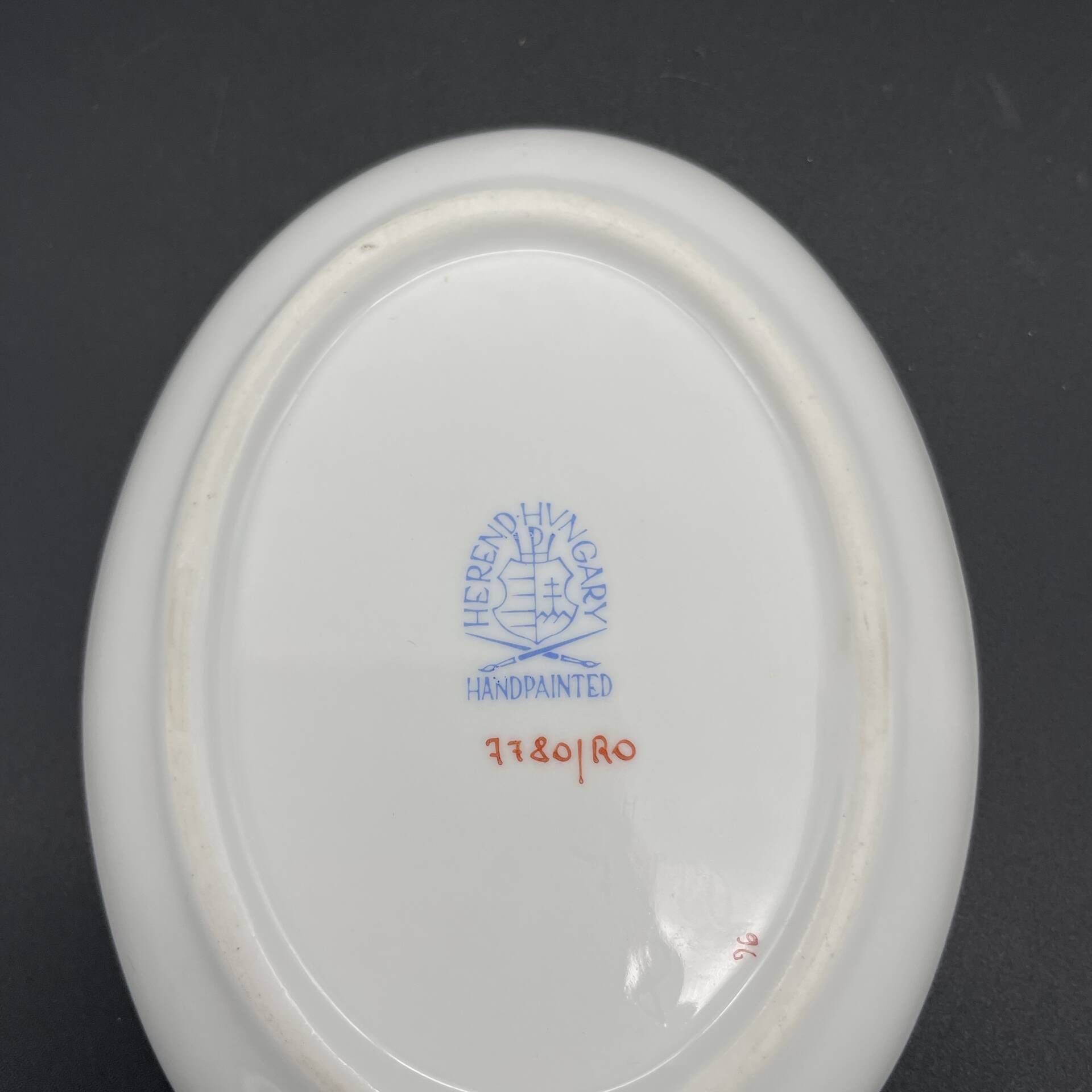 Small oval dish Herend Rothschild Birds – painted porcelain