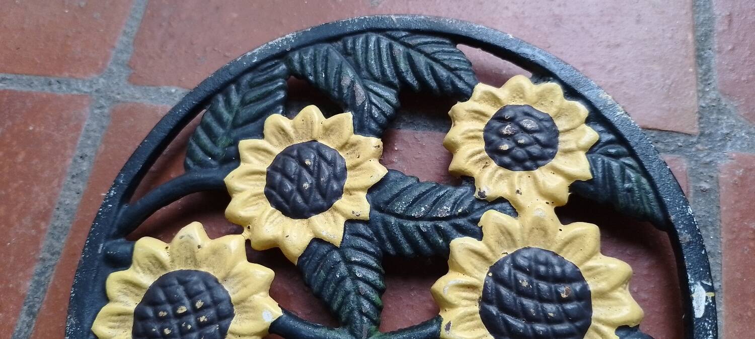 Vintage cast iron trivet