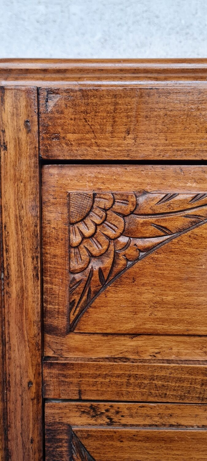 Oak art deco chest of drawers