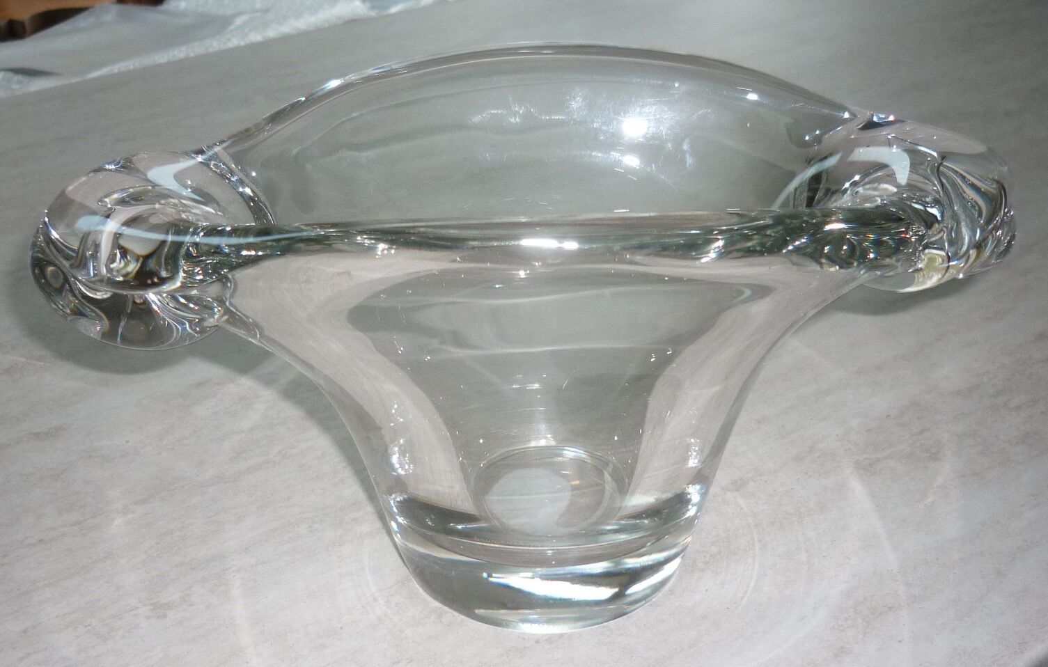 Crystal vase signed Daum France 1926
