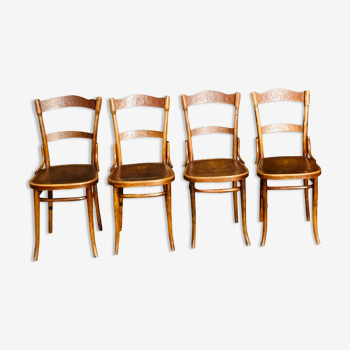Suite of 4 Thonet chairs 1900