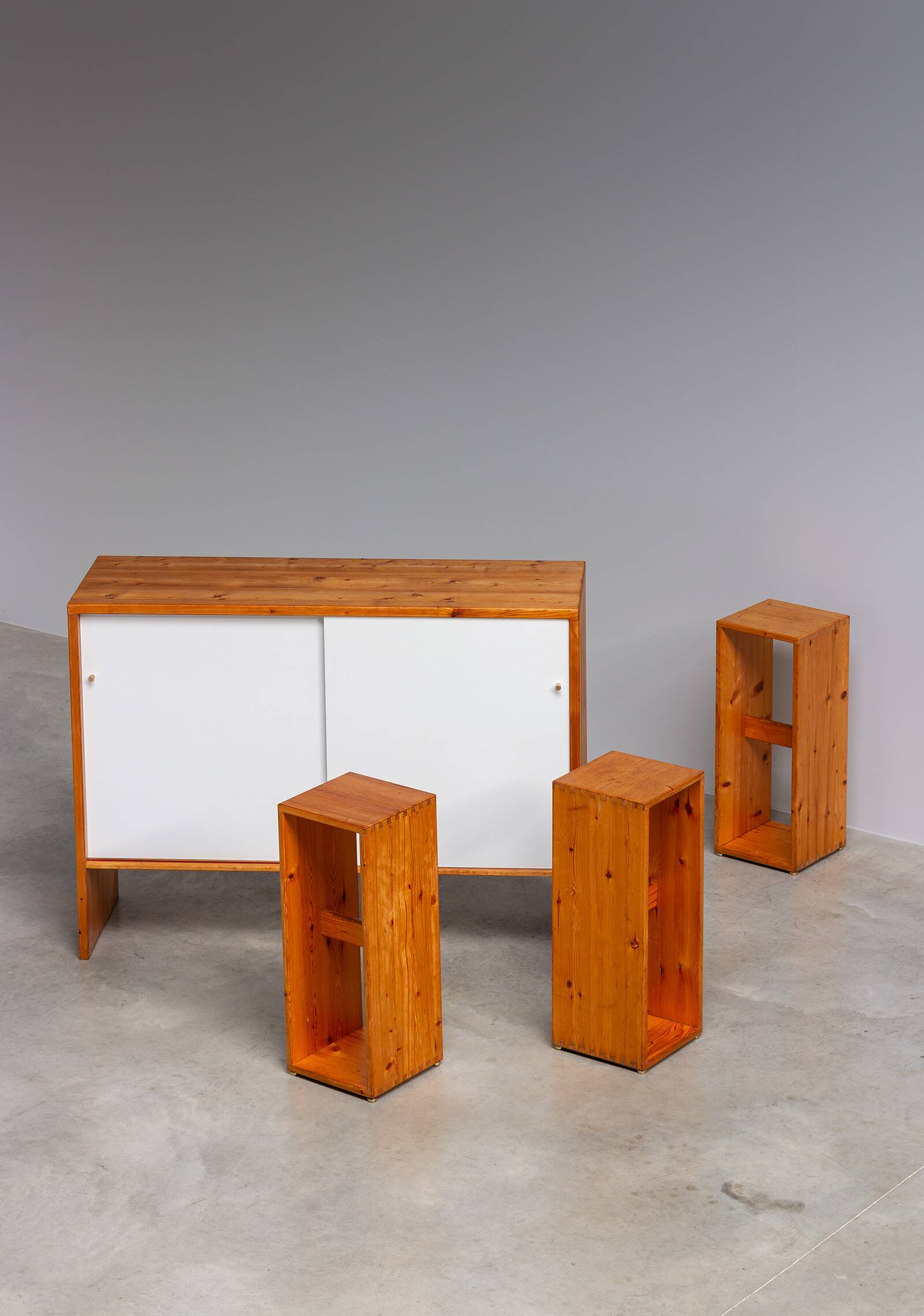 Swedish Mid-Century bar set made from solid pine 1970s