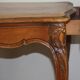 Table bureau et sa chaise de style Louis X.V. en noyer