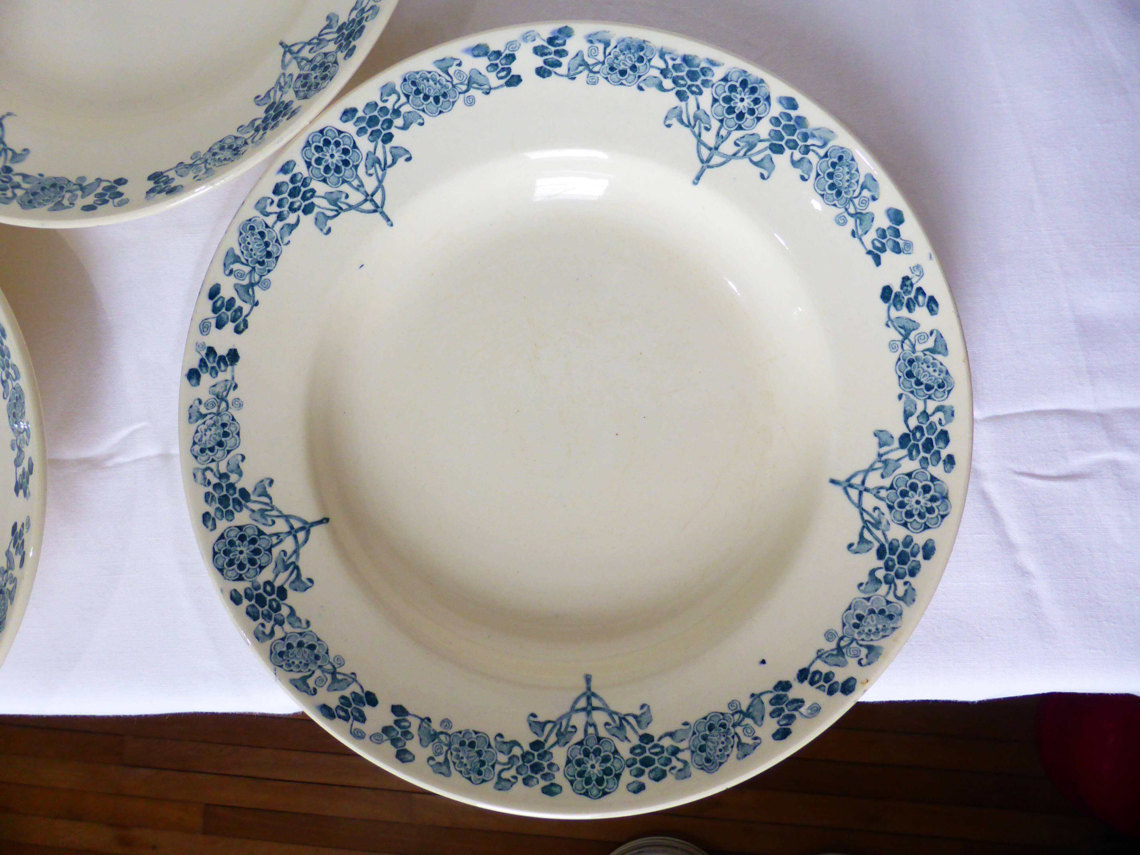 3 Longchamp ironstone soup plates, Christiane model 220511