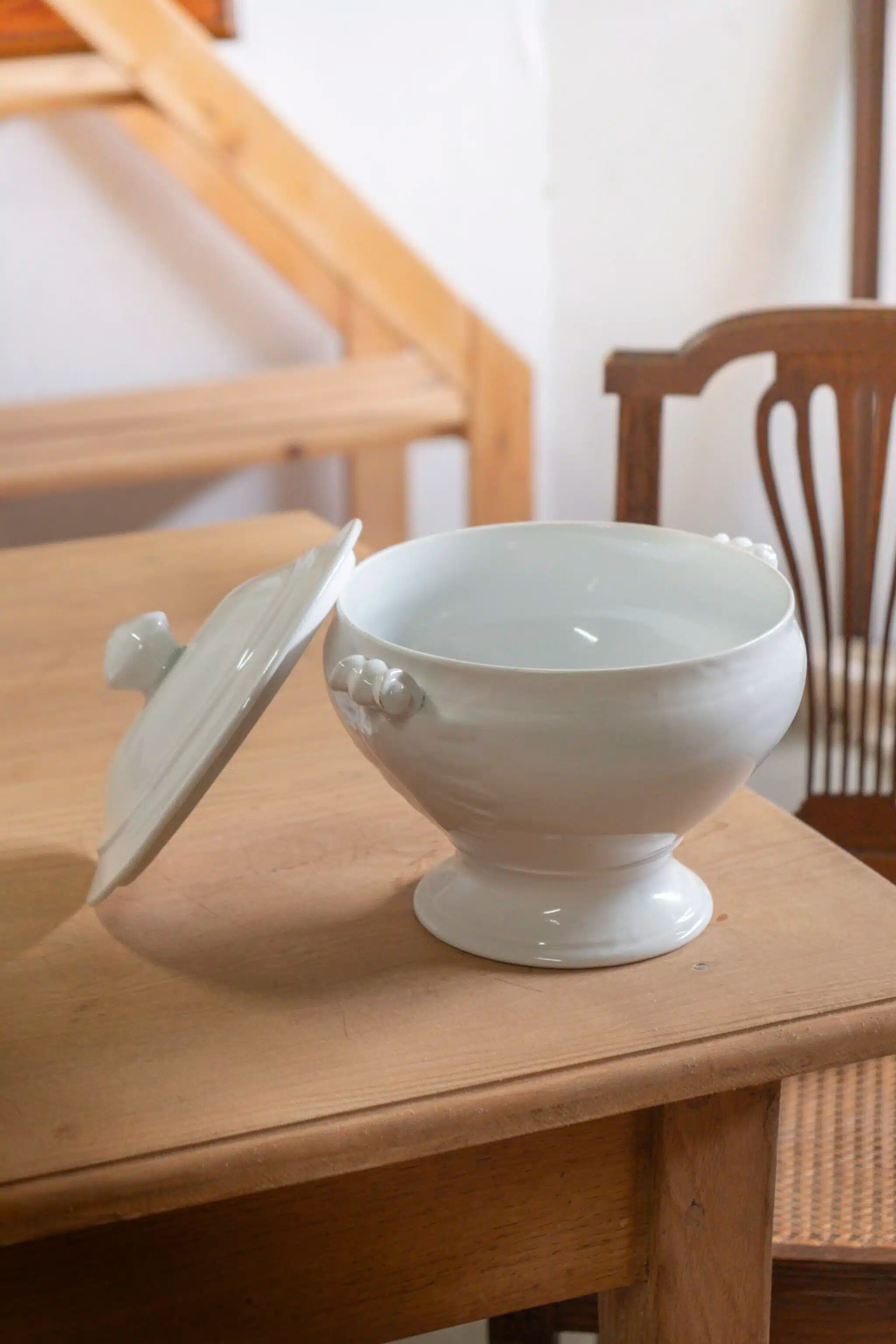 Soup tureen with lid "Blanche"