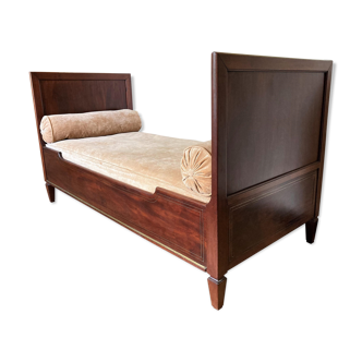 Directory bed in Mahogany and brass