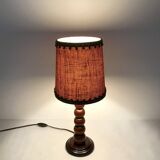 Art Deco lamp in turned wood from the 1930s
