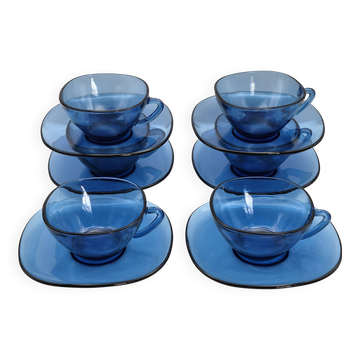 6 vintage cups and saucers vereco blue colour a703