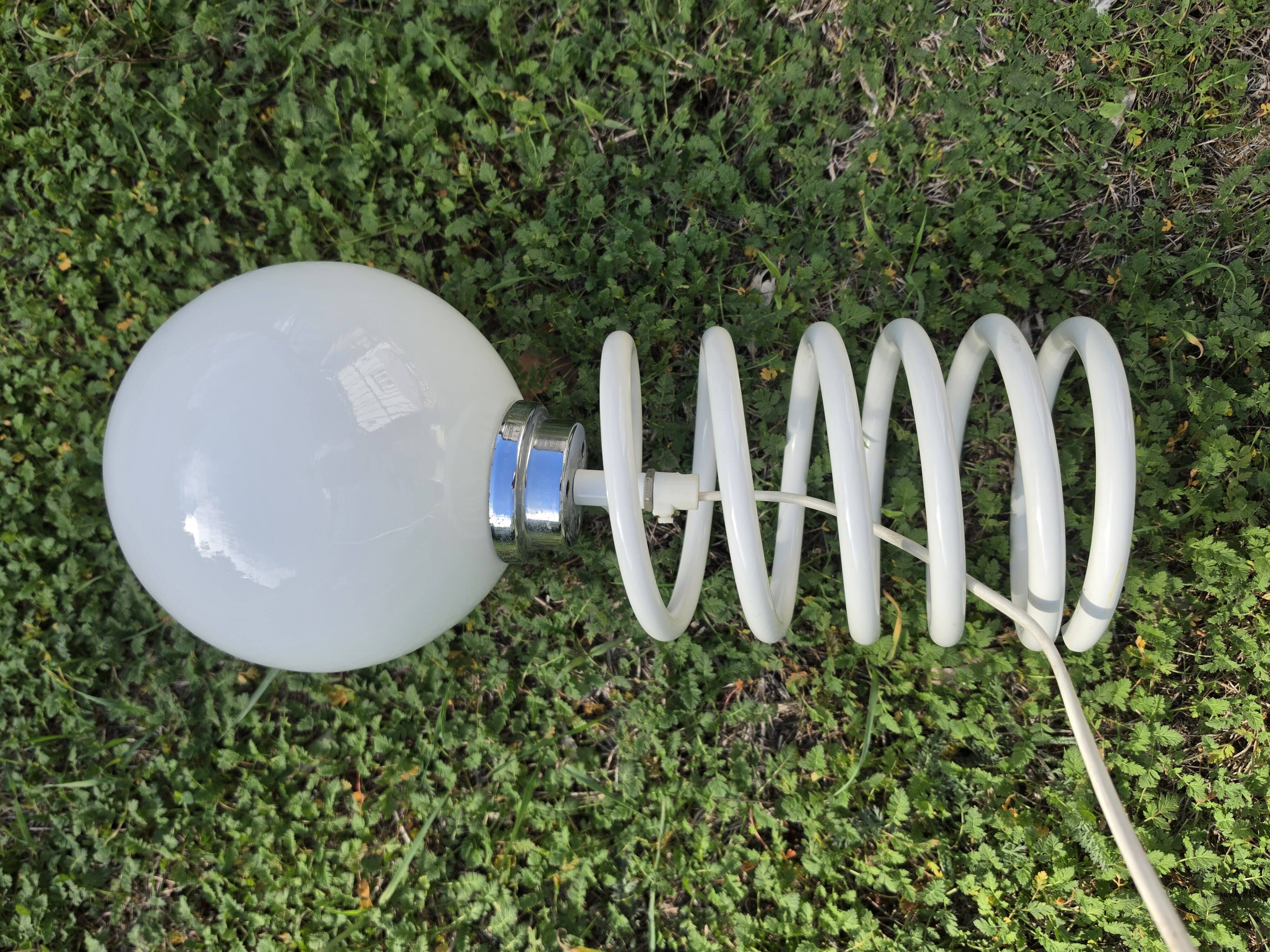 Ingo Maurer vintage 1970 table lamp Spring