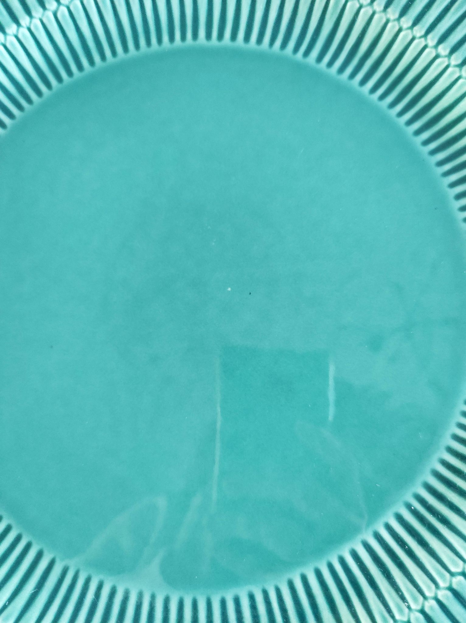 Plat en faïence Royal Boch vert 31 cm