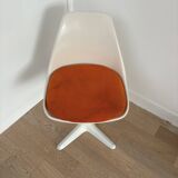 Chaise tulipe rotative Maurice Burke pour Arcana