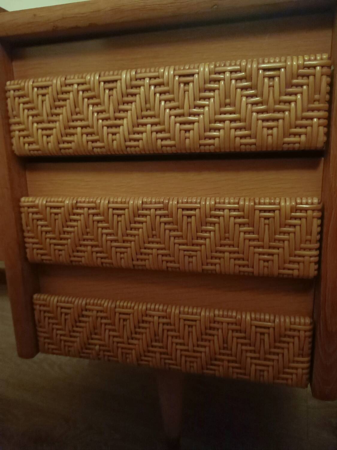 Triptych dressing table