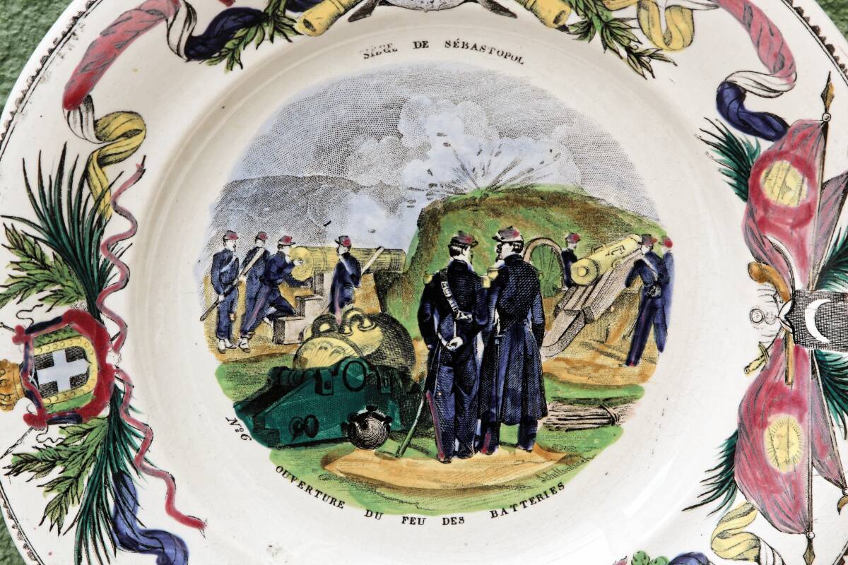Set of 10 plates Creil & Montereau, Siege of Sebastopol, fine earthenware