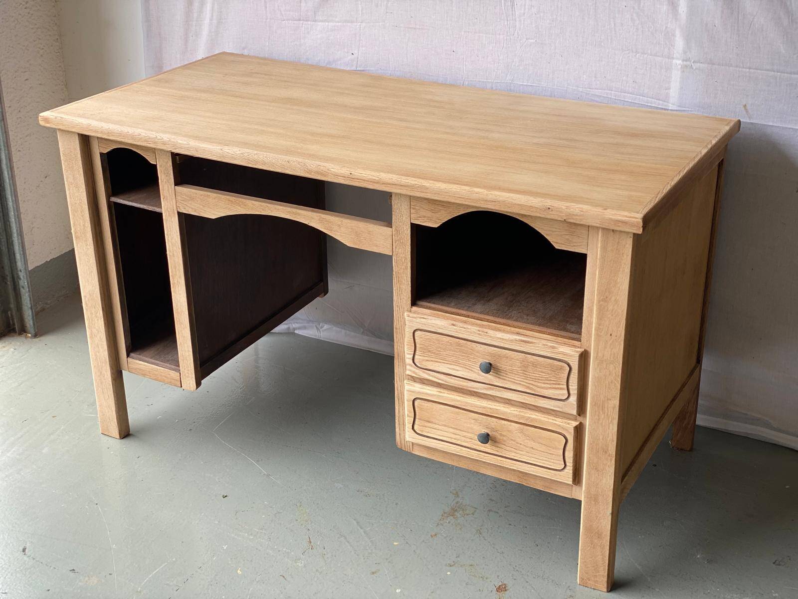 Renovated vintage desk in raw solid wood 128cm
