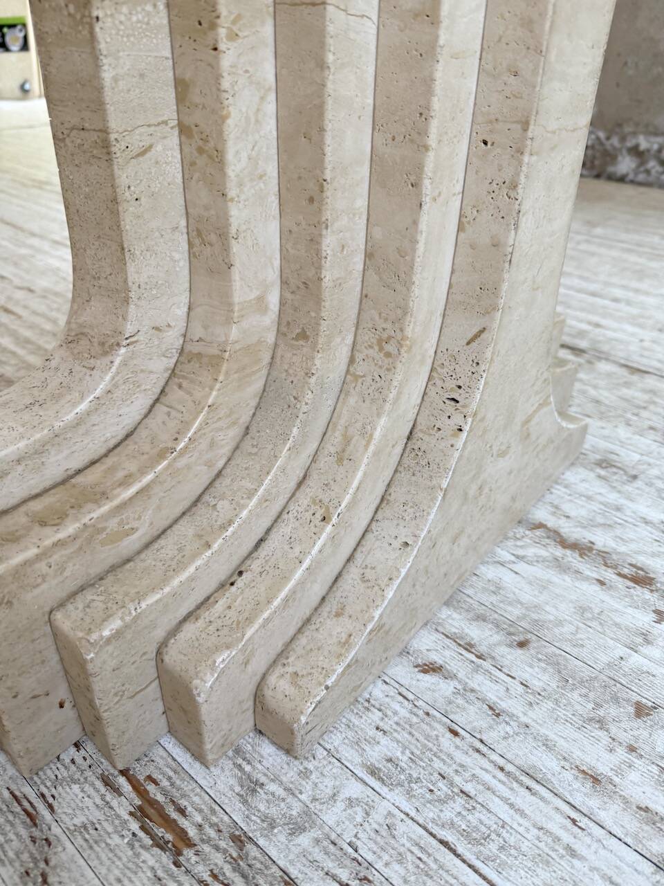 Travertine dining table 1970 Italy Tobia Scarpa