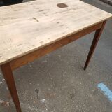 Farm table