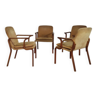4 x Elderly chair / Marlies / Gerard Geytenbeek