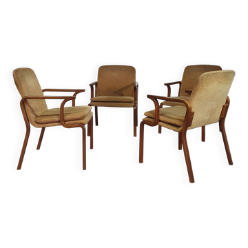 4 x Elderly chair / Marlies / Gerard Geytenbeek