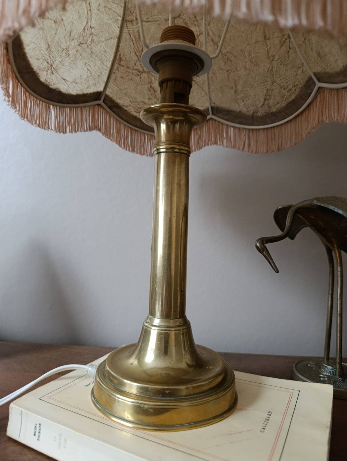 chic retro lamp in gold brass, pagoda lampshade imitation leather