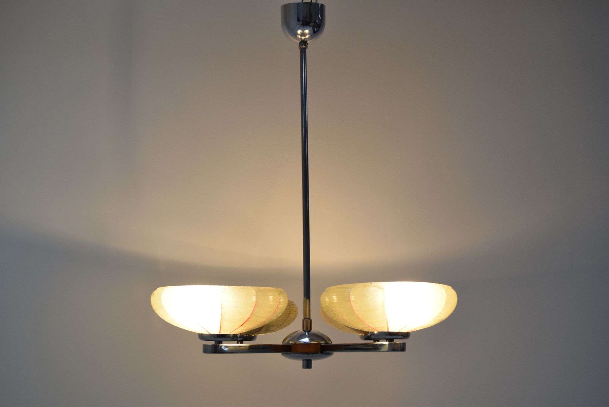 Lustre du milieu du siècle Napako années 1950