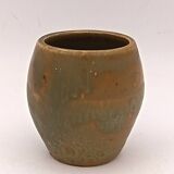 Stoneware vase by Eugène Lion – School of Carriès, Saint-Amand-en-Puisaye