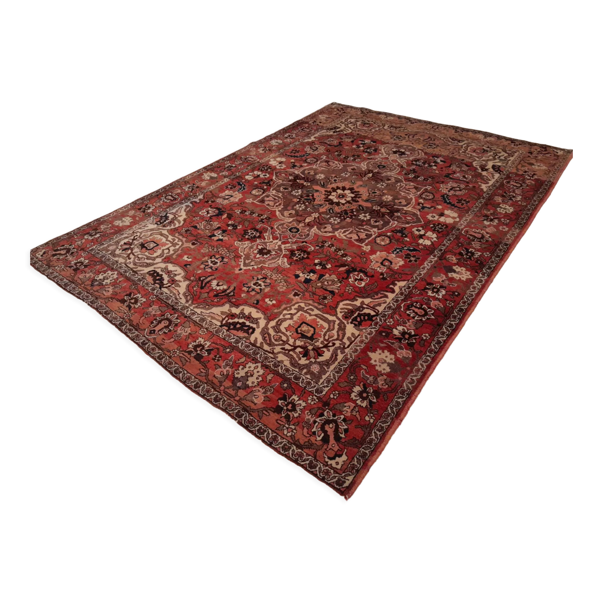 Handmade Persian Bachtiar rug 306x213