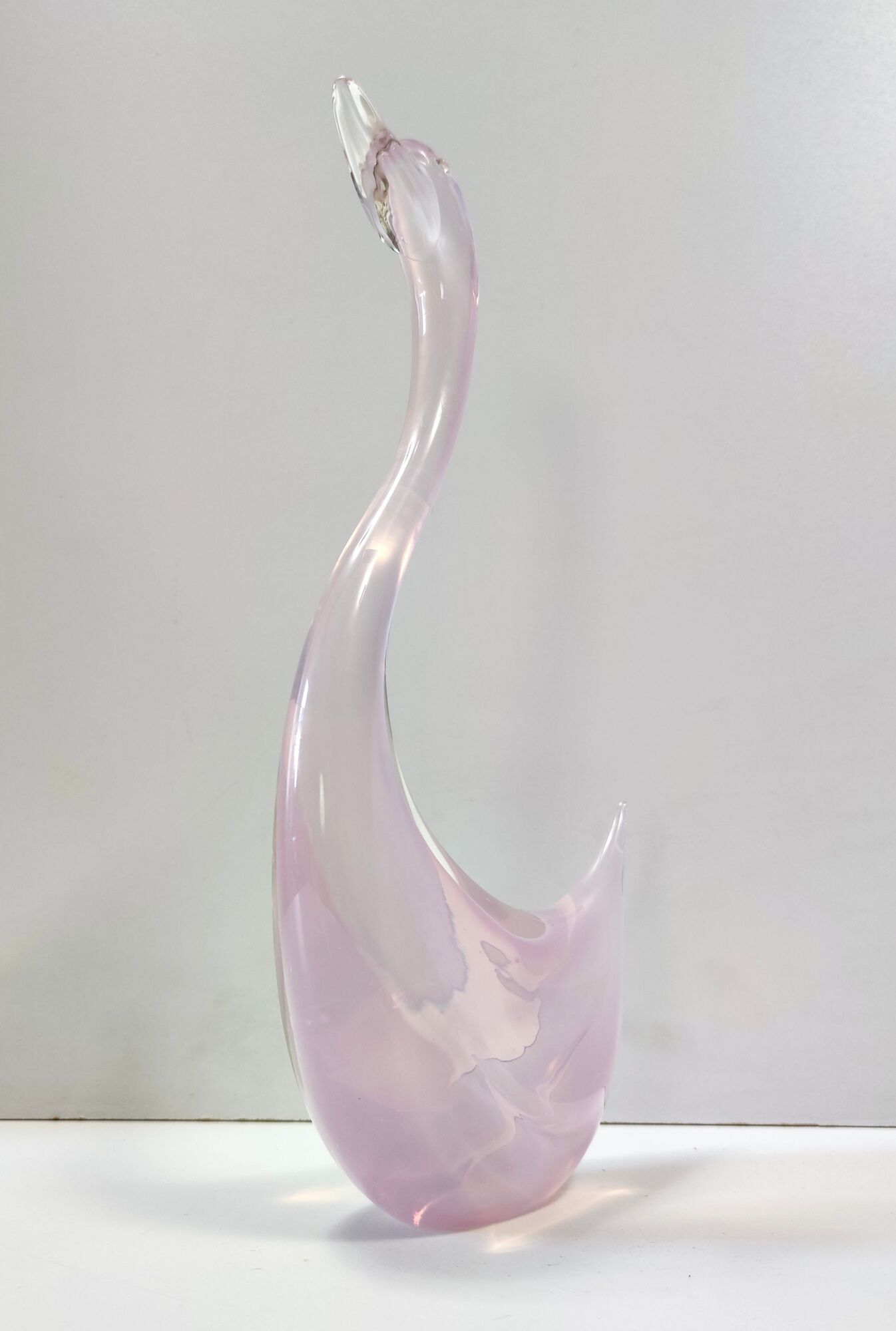 Pink Sommerso Murano glass swan by Elio Raffaeli, Italy