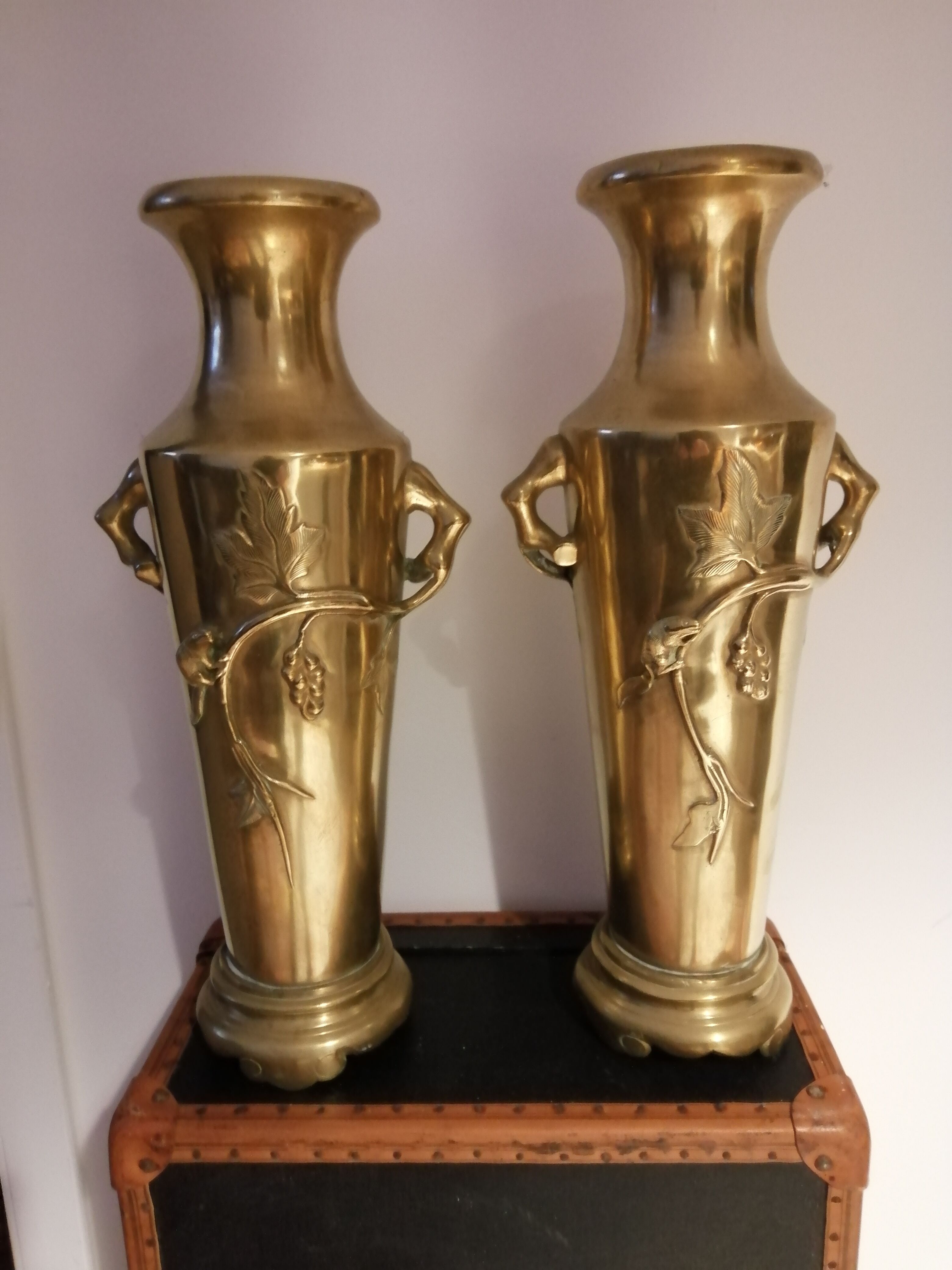 PAIR OF BRONZE VASES CHINA OR INDOCHINA EARLY 20TH