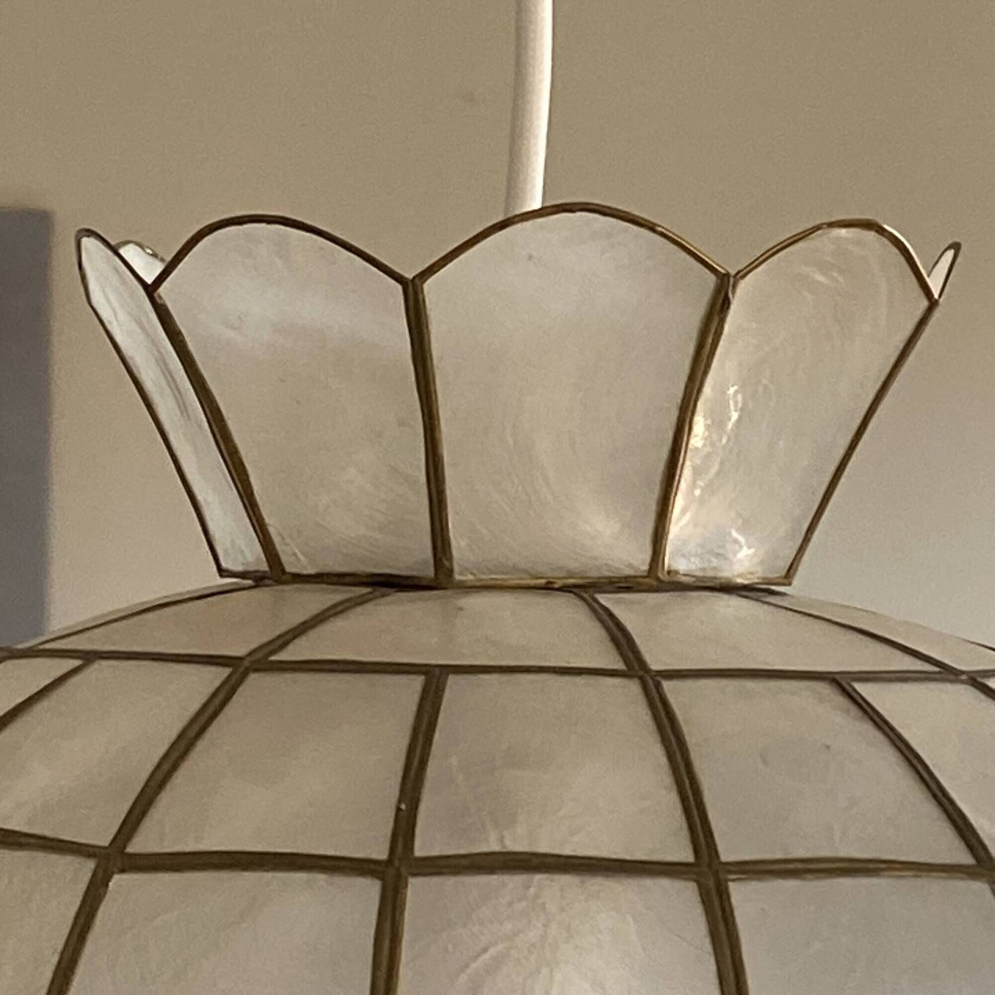 Suspension lampshade in mother-of-pearl 1950 vintage light fixture