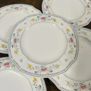 Set of 5 Villeroy & Boch "Nanking" Bone China Vintage Dessert Plates