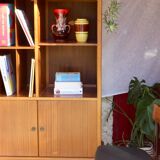 Vintage oak chest of drawers with vinyl storage, Year 1960. Ref Willy