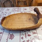 Wicker duck basket