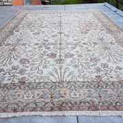 Tapis Oushak beige anatolien au sol sku 2781