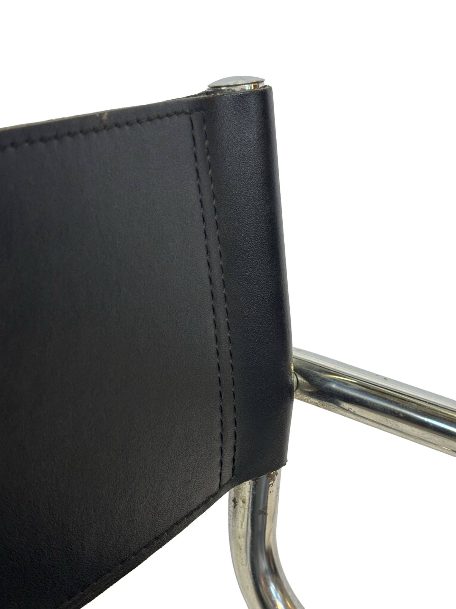 Tabouret de bar vintage en cuir noir et chrome, Italie