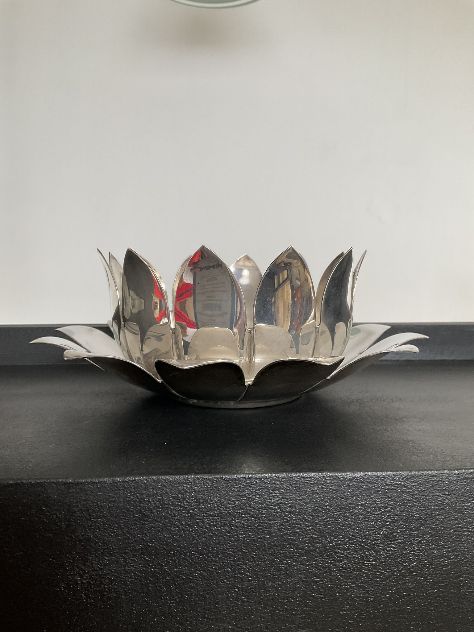 Empty Lotus pocket in silver metal Italy 70s