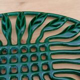 Cast iron trivet