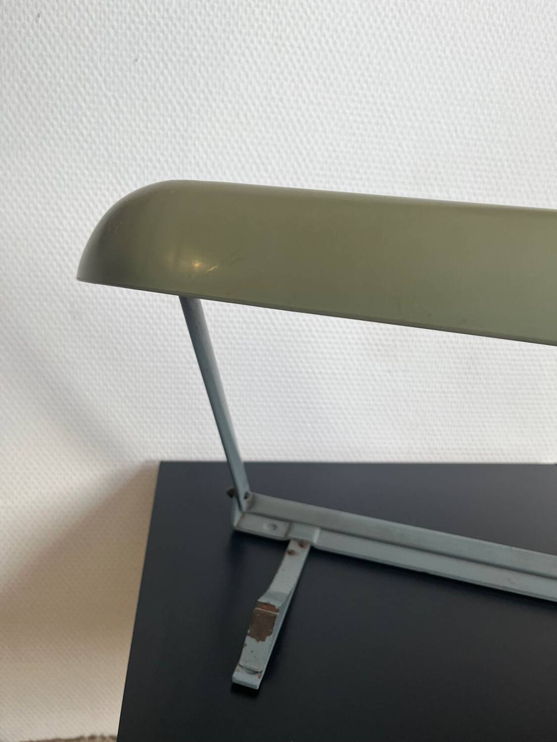 Philips working picture rail lamp 1950