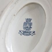 Gien "Memphis" iron clay sauce boat