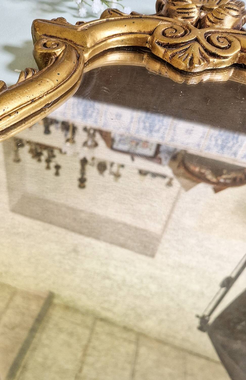 Vintage baroque style gold resin mirror