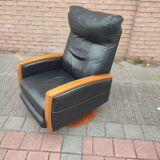 Luxury lusch vintage leather armchair