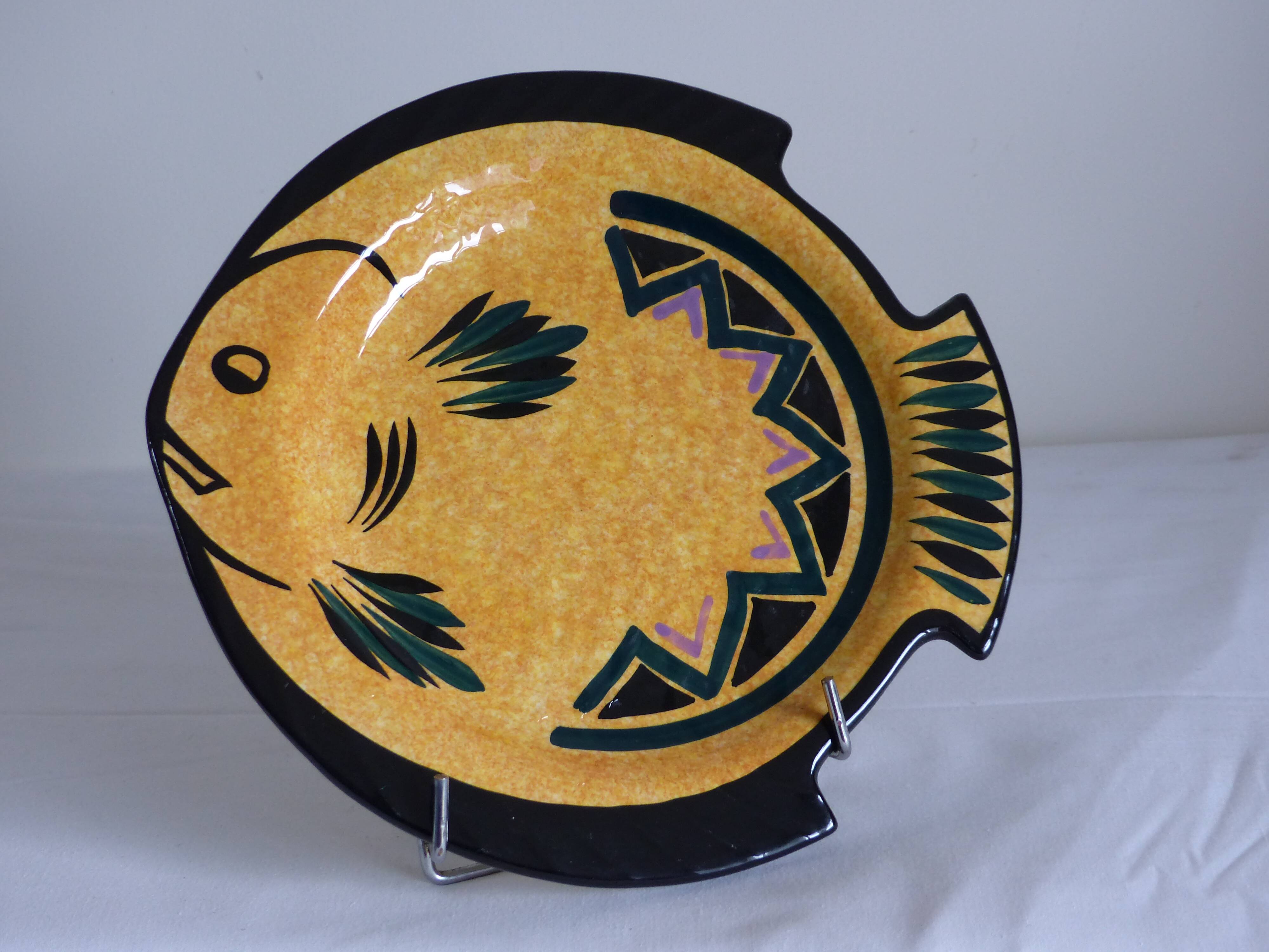 2 fish plates, St Jean Bretagne.