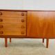 Buffet danois rétro vintage en teck du milieu du siècle par Domino Møbler