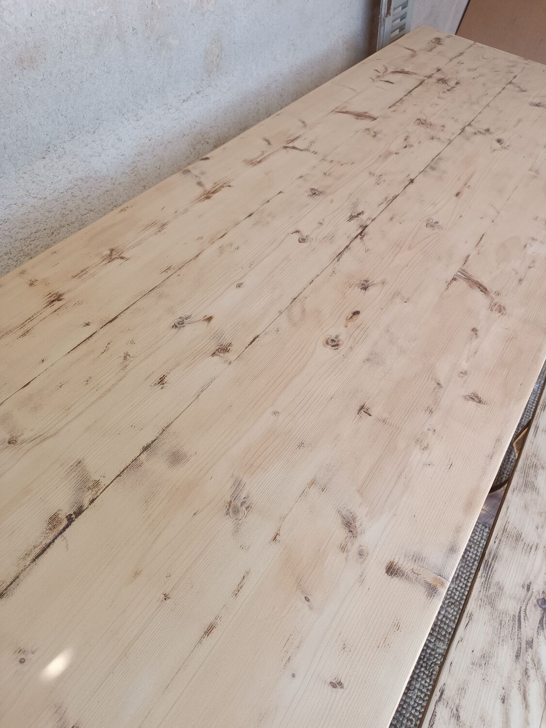 Farmhouse table