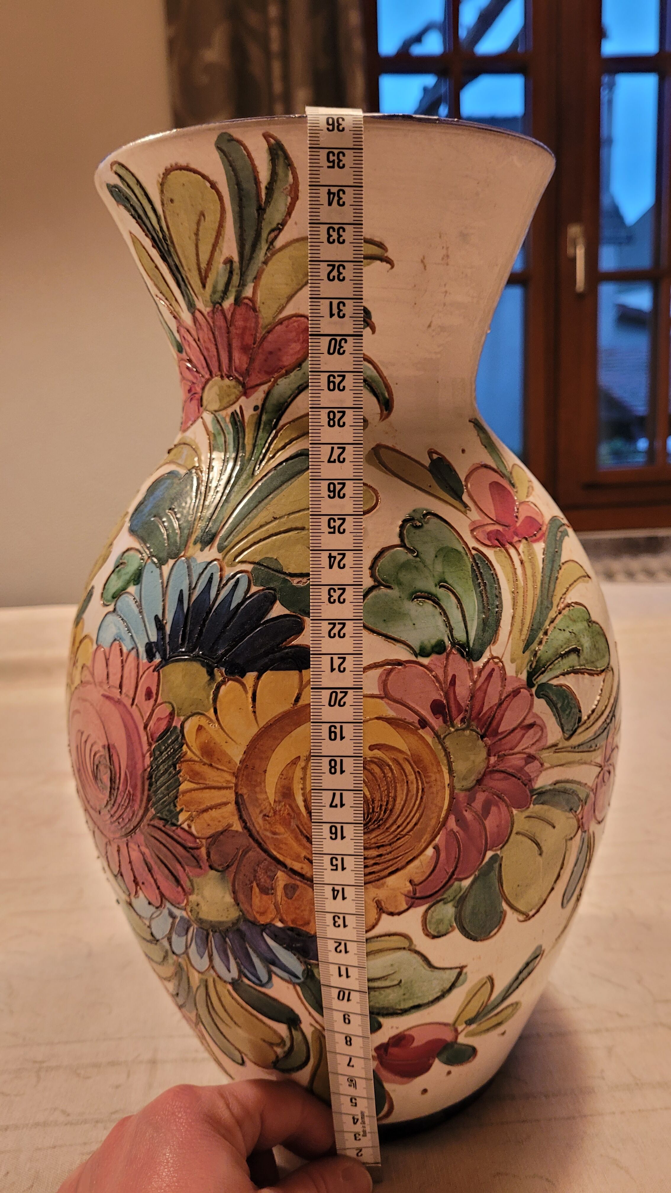 Flower vase