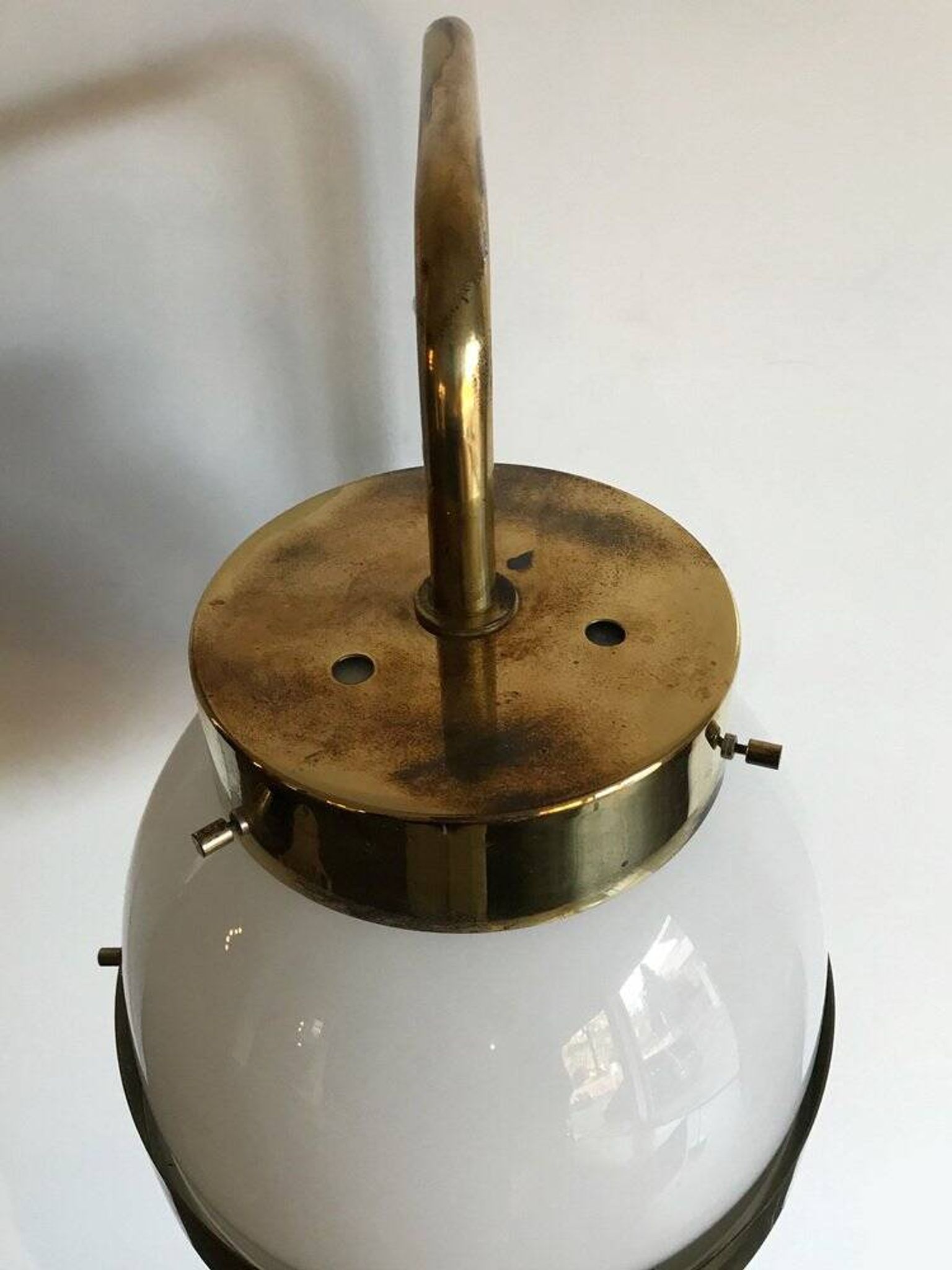 Grand appliqué italien Delta par Sergio Mazza pour Artemide, années 1960.