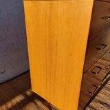 Commode en bois massif