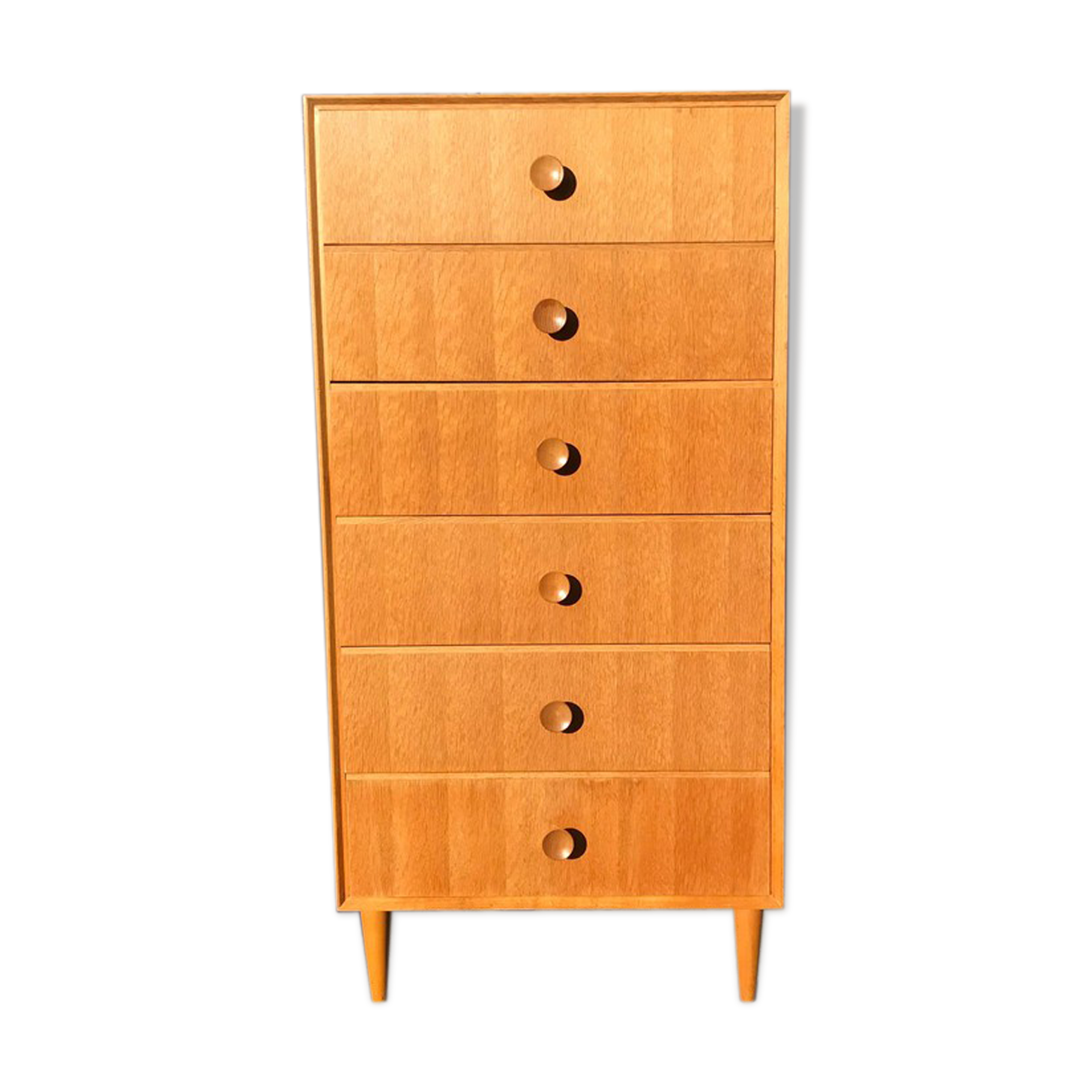 Meredew edition dresser of the 1960s