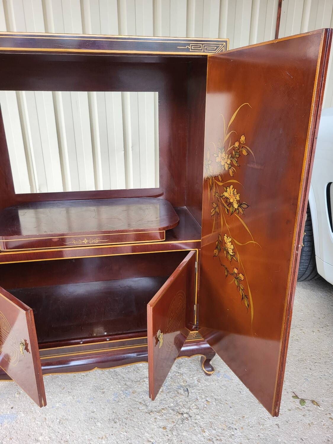 Chinese lacquered TV cabinet L 1m H 1.34m D 0.50m
