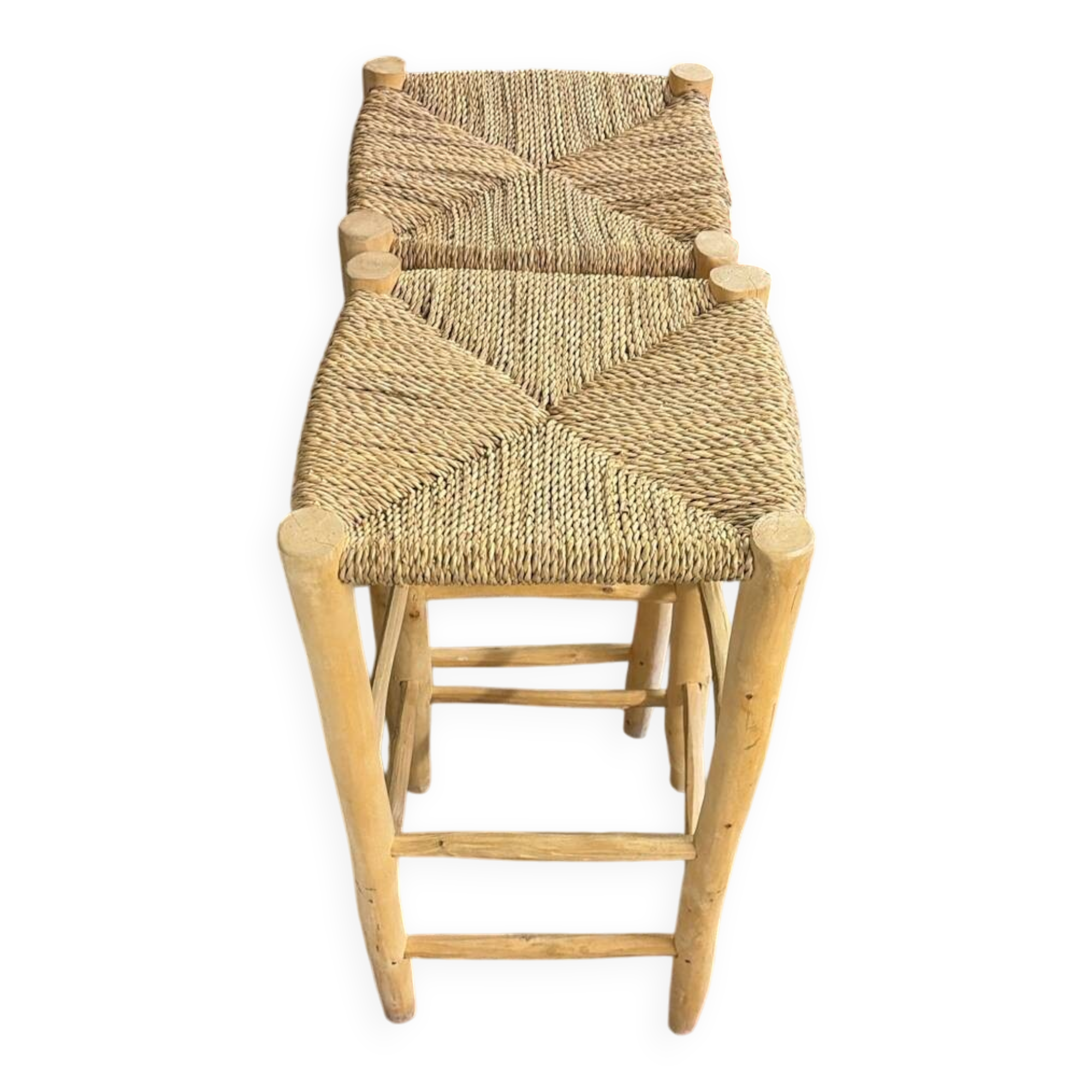 Lot de 2 tabourets en bois – assise paillée